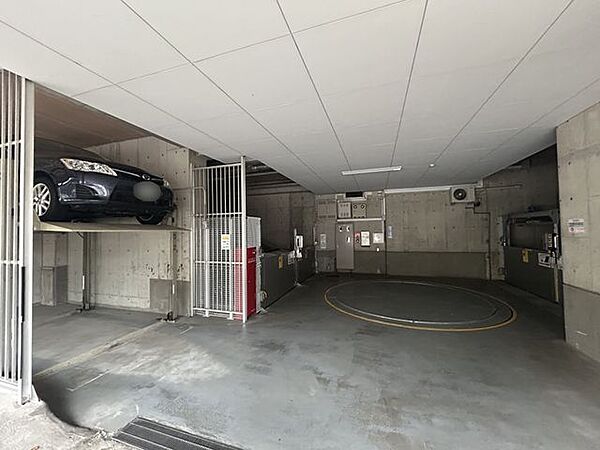 駐車場を拡大表示