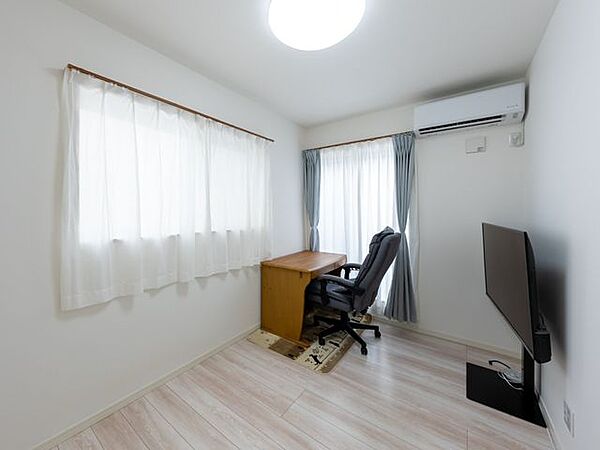洋室を拡大表示