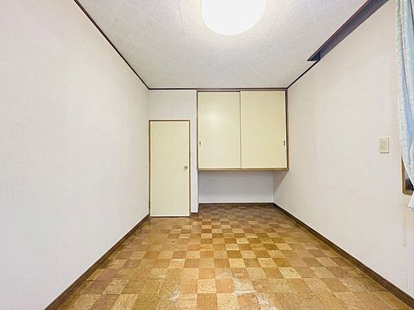 洋室を拡大表示