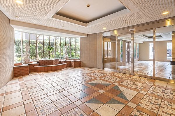 エントランスを拡大表示
