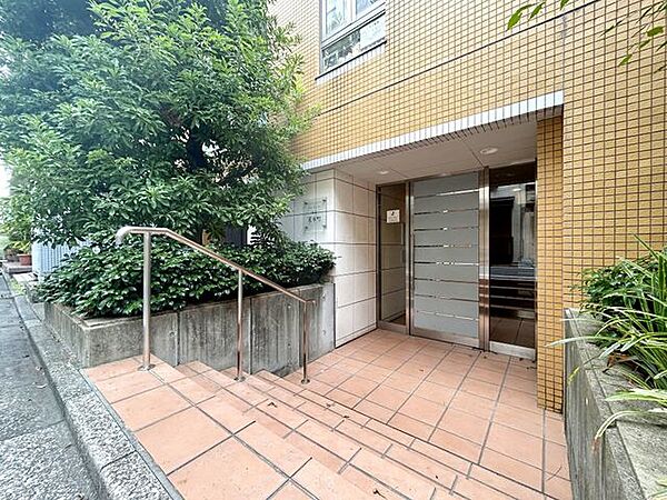エントランスを拡大表示