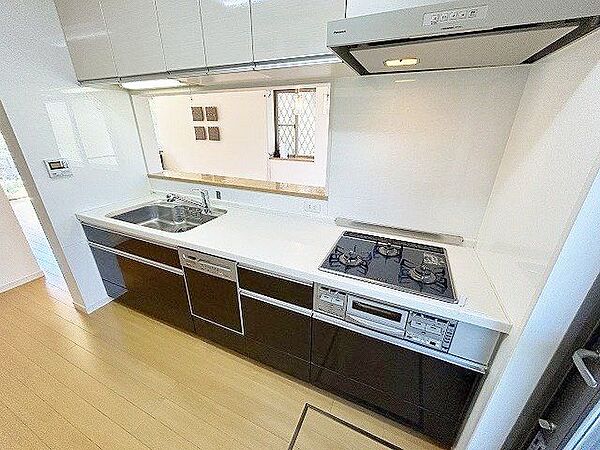 キッチンを拡大表示