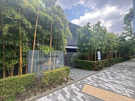 根津美術館まで170m