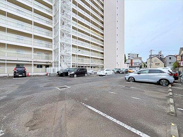 駐車場（専用使用権付）