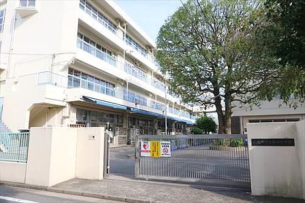 武蔵野市立第四小学校（460m）