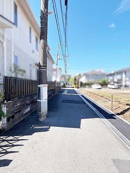 前面道路（南側）