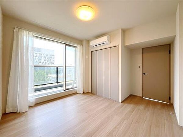 洋室約6.5帖