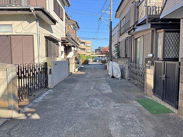 前面道路（物件：左手）