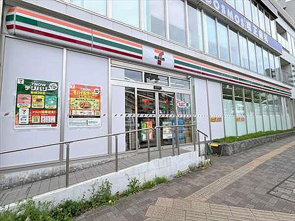 セブンイレブン久米川駅北口店310m