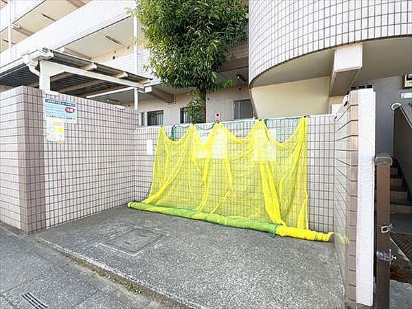 ゴミ置き場