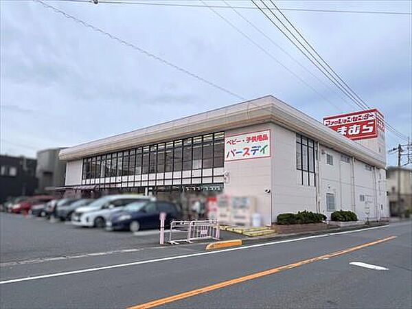 しまむら伊刈店-540m