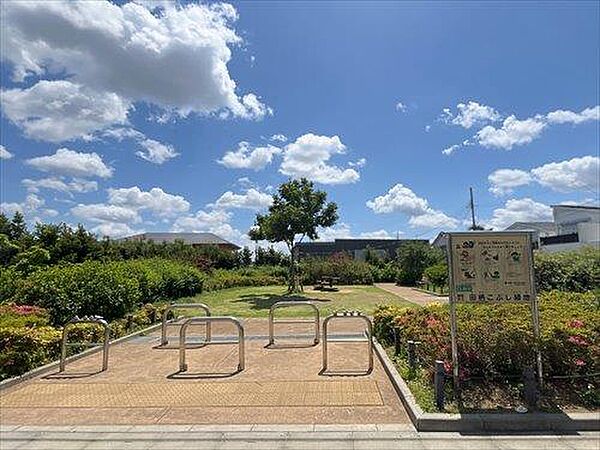 練馬区立田柄こぶし緑地　50m