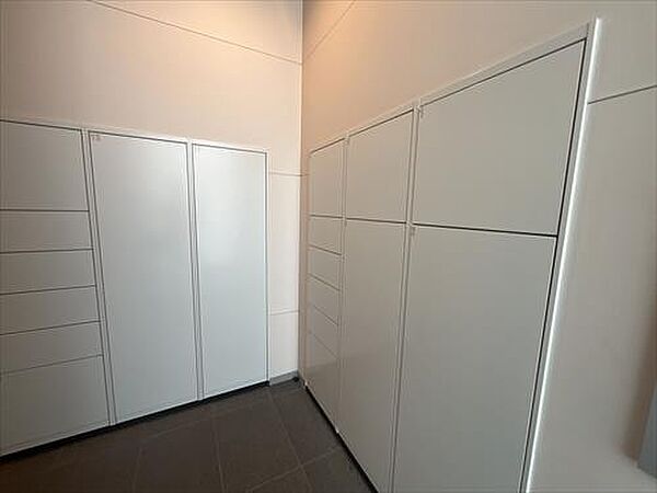 宅配ボックス（1）