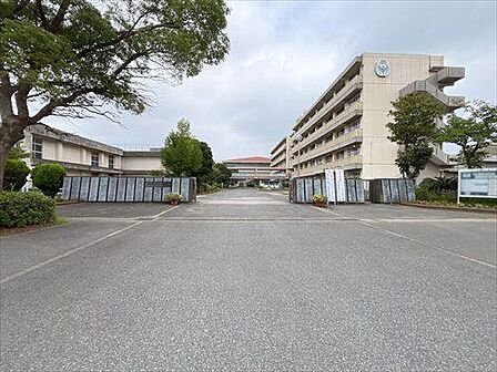 習志野市立第七中学校1440m