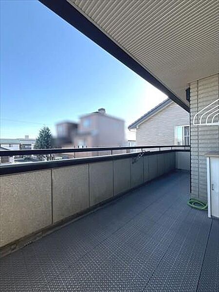 2階バルコニー
