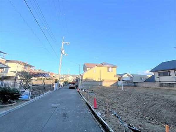 前面道路写真（2025年12月撮影）