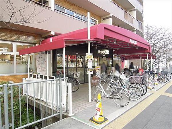 阪急オアシス茨木東奈良店 徒歩5分