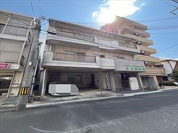 外観：328000672143