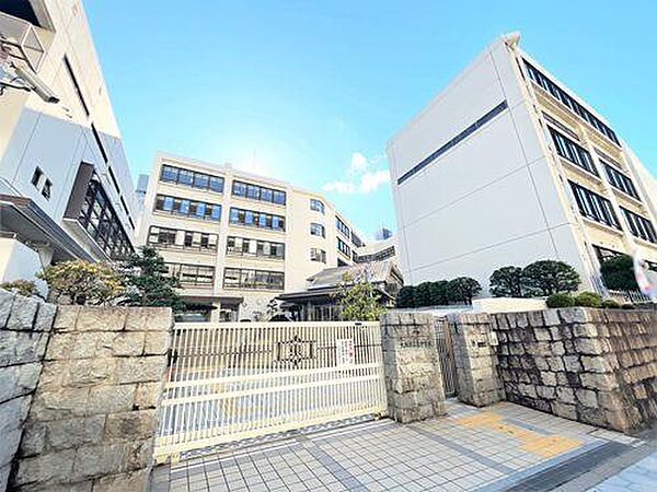 大阪市立東中学校 400m