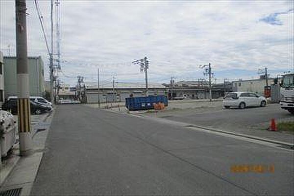 北側道路2