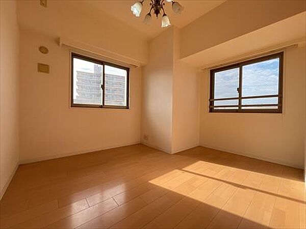 洋室約6.8帖
