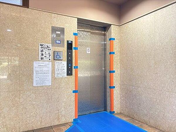 エレベーター