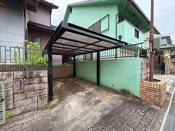 カーポート付駐車場