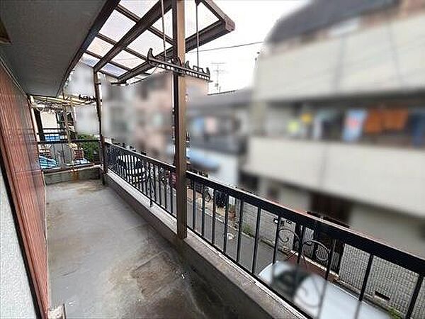 2階バルコニー
