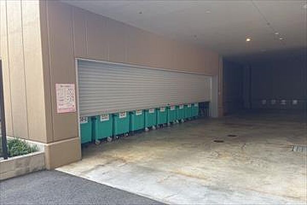 ゴミ置き場
