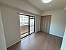その他：洋室約5.9帖
