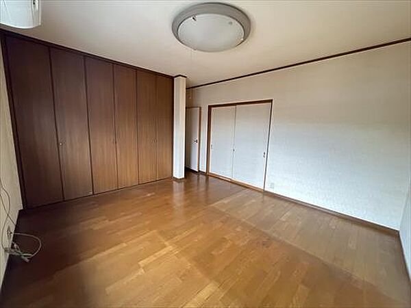 2階洋室