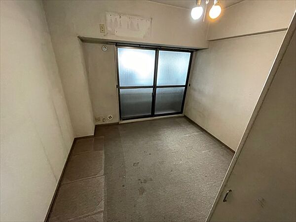 洋室　約5.1帖