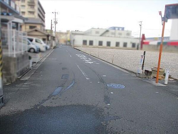 西側道路2