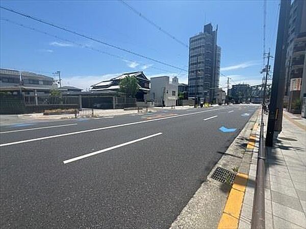 前道道路（北側から撮影）