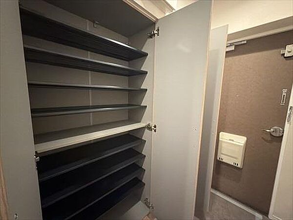 シューズクローゼット
