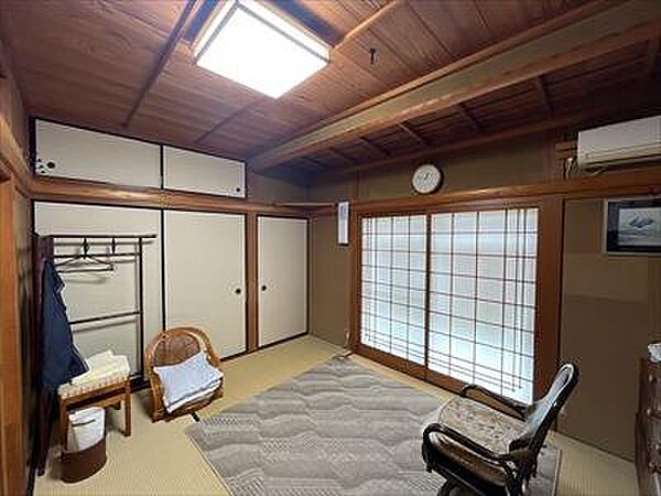 和室6帖（1階北側）
