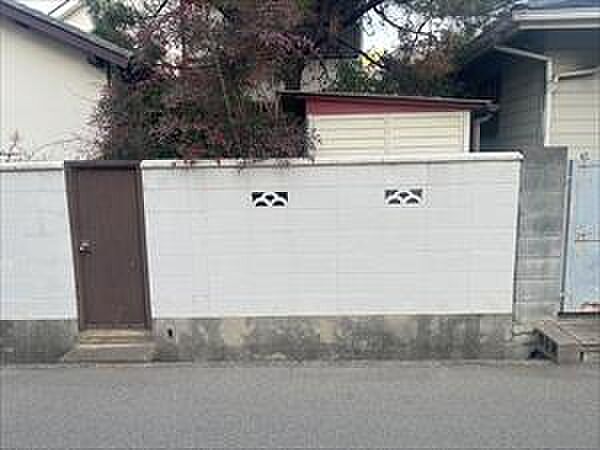 外観：328000604541