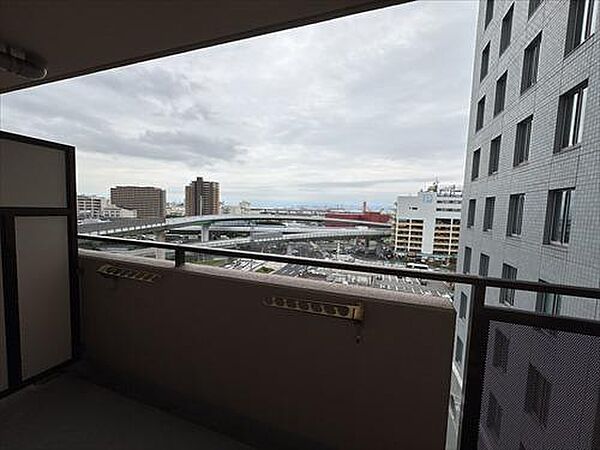 LDK約16.7帖からの眺望