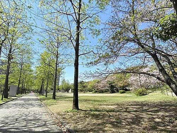 六甲アイランド公園まで徒歩6分