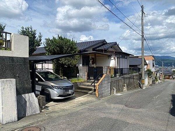 現地