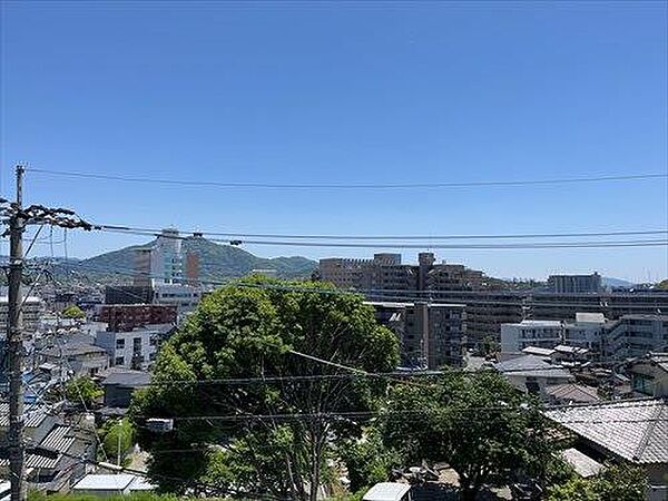 建物2階からの眺望（南西側）
