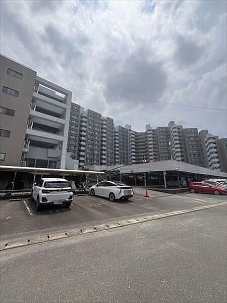 敷地内駐車場（共用部）