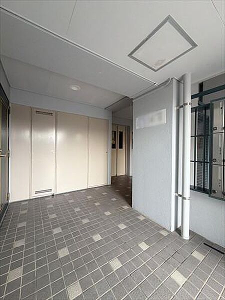 エントランスホール（共用部）