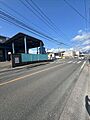 北西側前面道路...