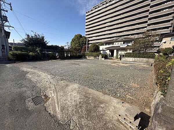 現地（南東側から・2025年11月撮影）