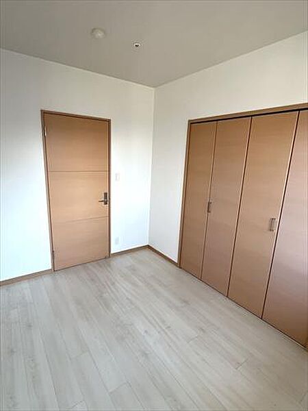 中央洋室2