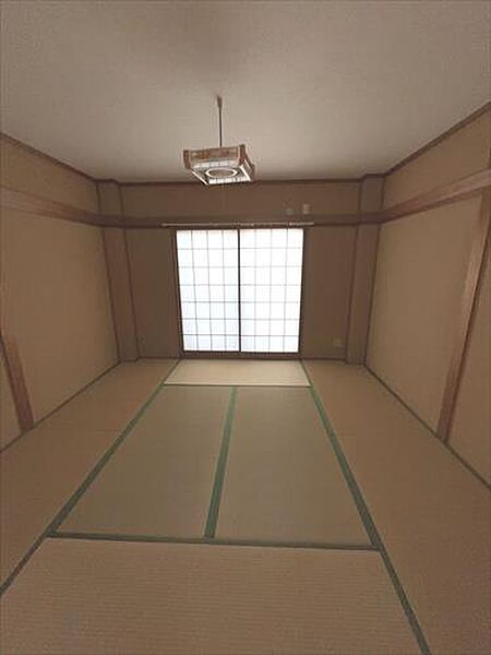 2階西側和室