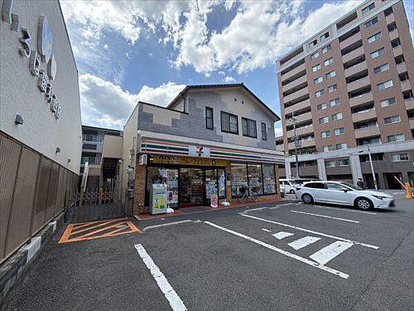 セブンイレブン京都西大路松原店まで徒歩6