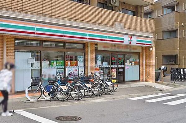 セブンイレブン川崎木月3丁目店260m