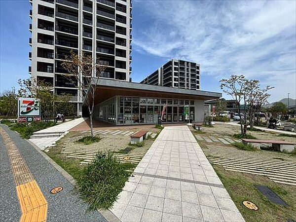 セブンイレブン福岡香椎照葉7丁目店